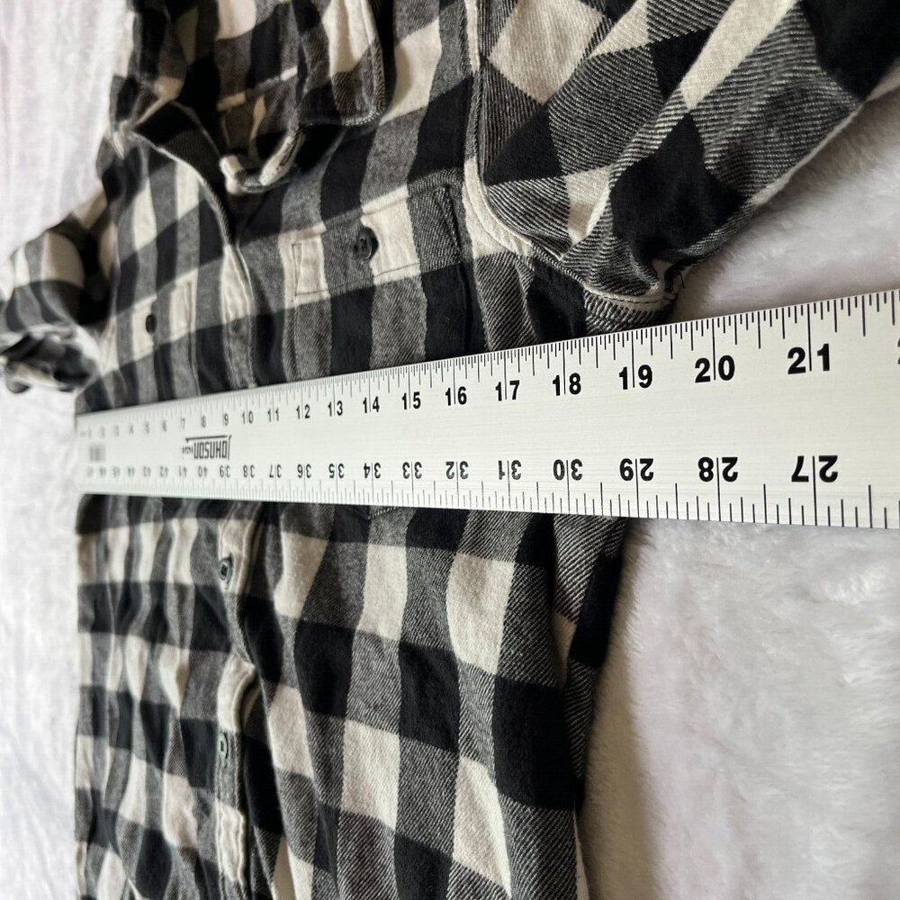 The Vermont Country Store Women's Small Buffalo Check Flannel Boyfriend Shirt - Picture 7 of 8